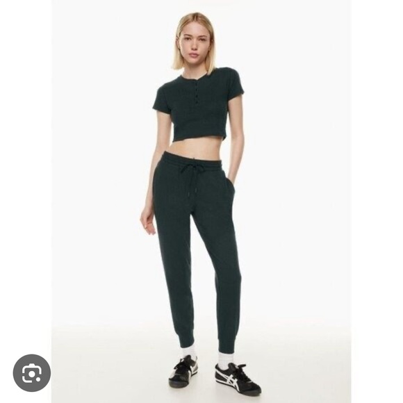 Aritzia Pants - Sunday Best Aritzia joggers